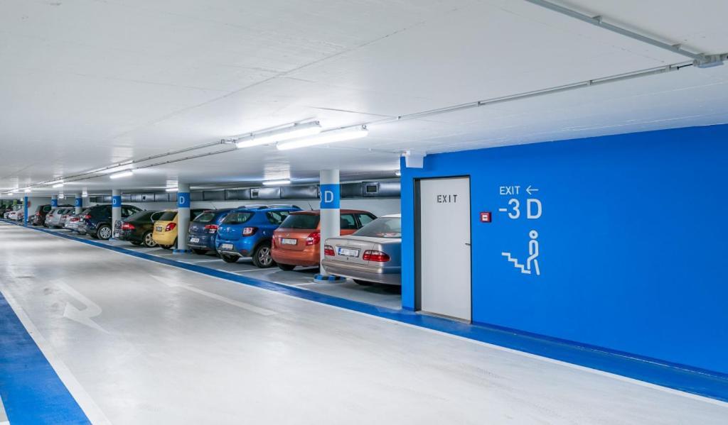 Poet'S Theme Room, Free Parking Карлові Вари Екстер'єр фото